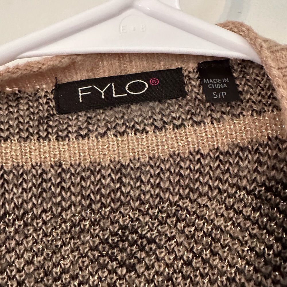 FYLO Aztec Print Sweater - Picture 3 of 5